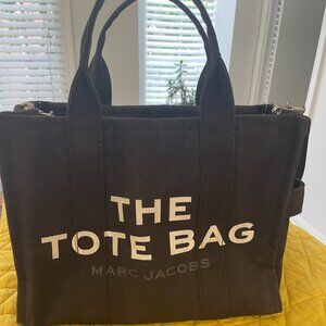 Marc Jacobs-  The Tote Bag - small - canvass - good condition